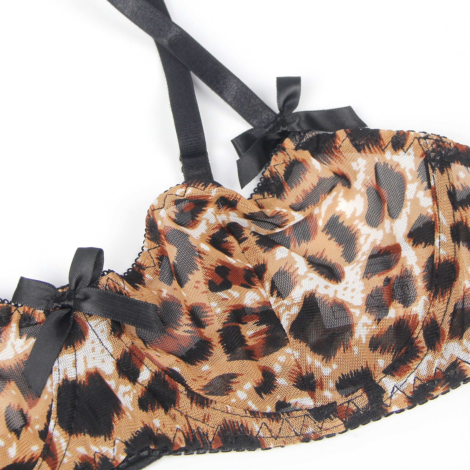Sexy Leopard Print Bondage Bra Set