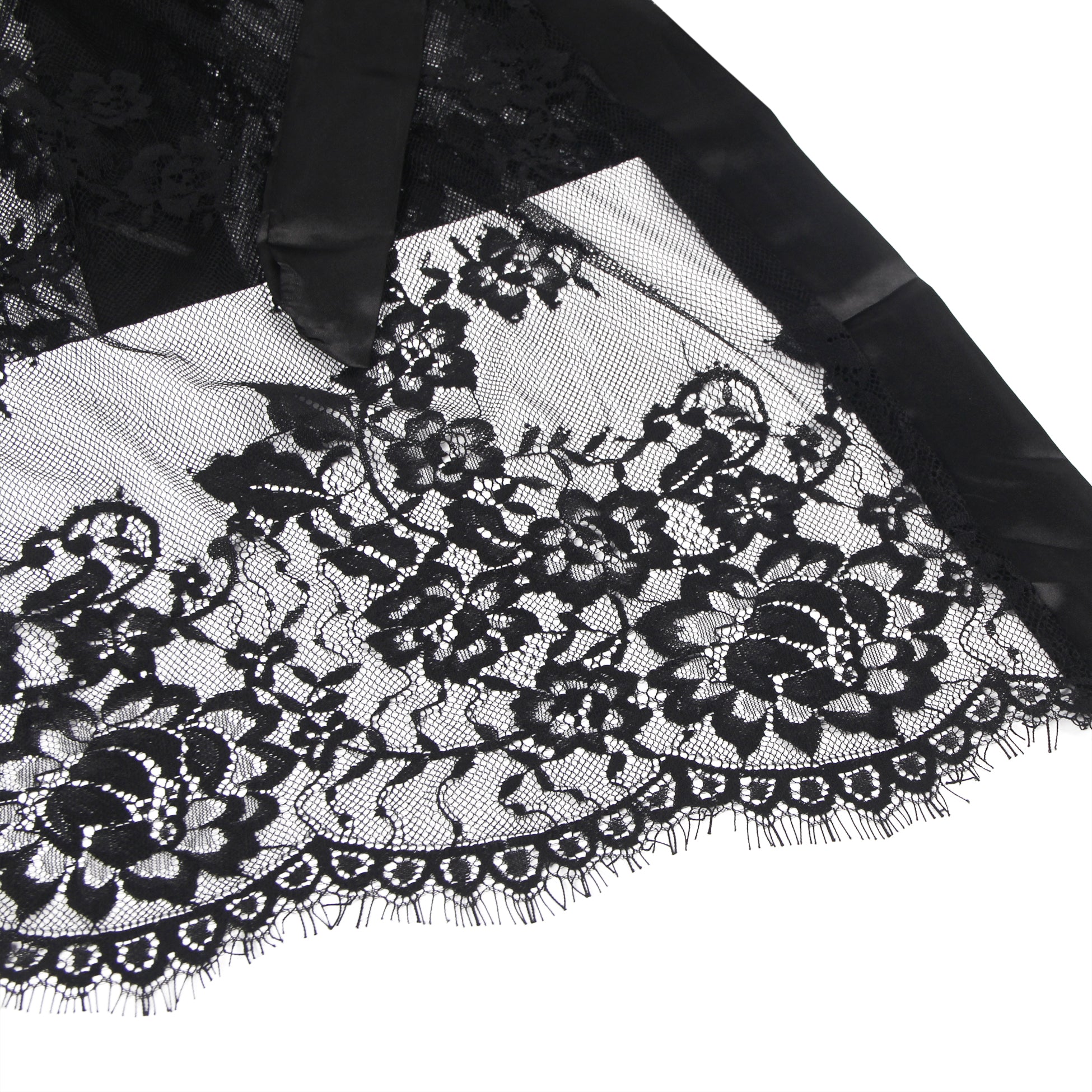 Sexy Long Sleeve Black Eyelash Lace Plus Size Short Sleepwear With Thong