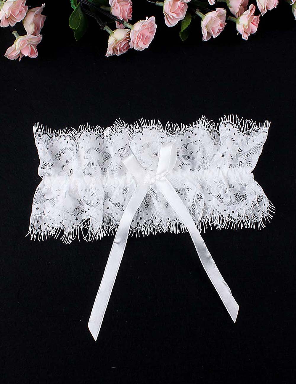 White Eyelash Lace Bow Leg Rings