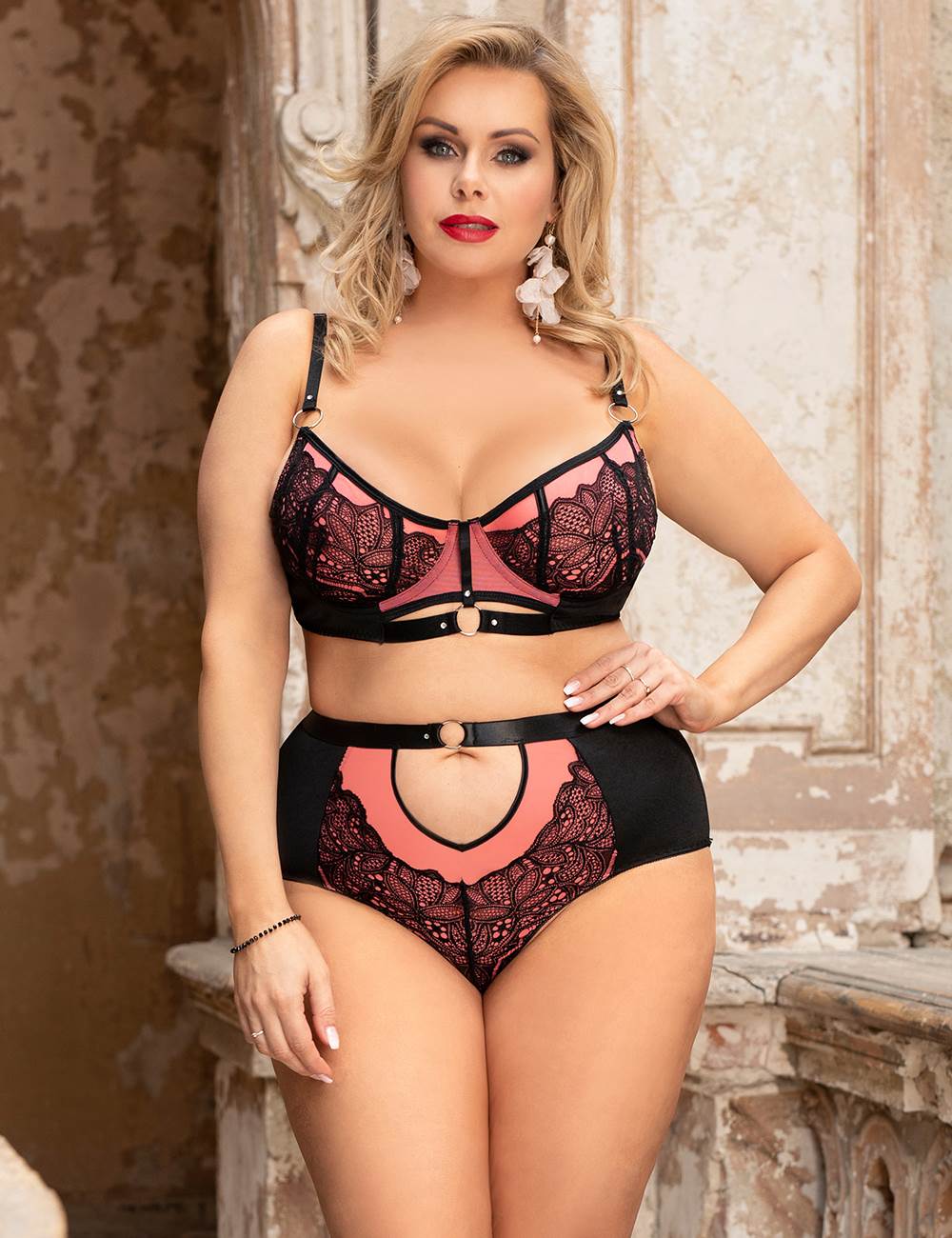 Pink Lace & Mesh Splice Bra Set – Underwire, Rhinestone Clasps, High Waist & Wide Elastic Band - TeaseFashion